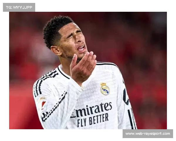 贝林厄姆赛后盛赞居勒尔:“这家伙简直是个魔术师!” 贝林厄姆赛后盛赞居勒尔:“这家伙简直是个魔术师!”